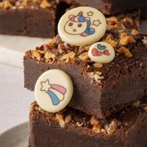 Recette brownie chocolat décors en chocolat licorne
